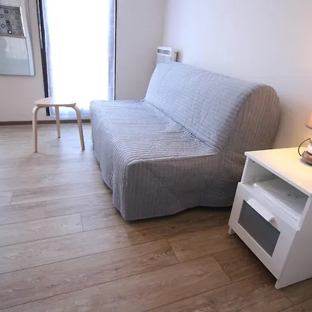 2 Pers, Parking, Proche Thermes & Commerces - Fr-1-313-156 Apartment