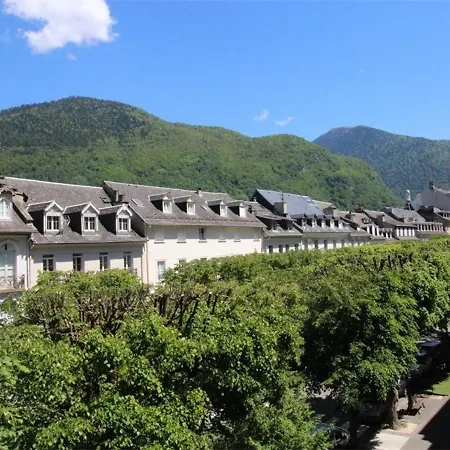 2 Pers, Parking, Proche Thermes & Commerces - Fr-1-313-156 * Bagneres-de-Luchon